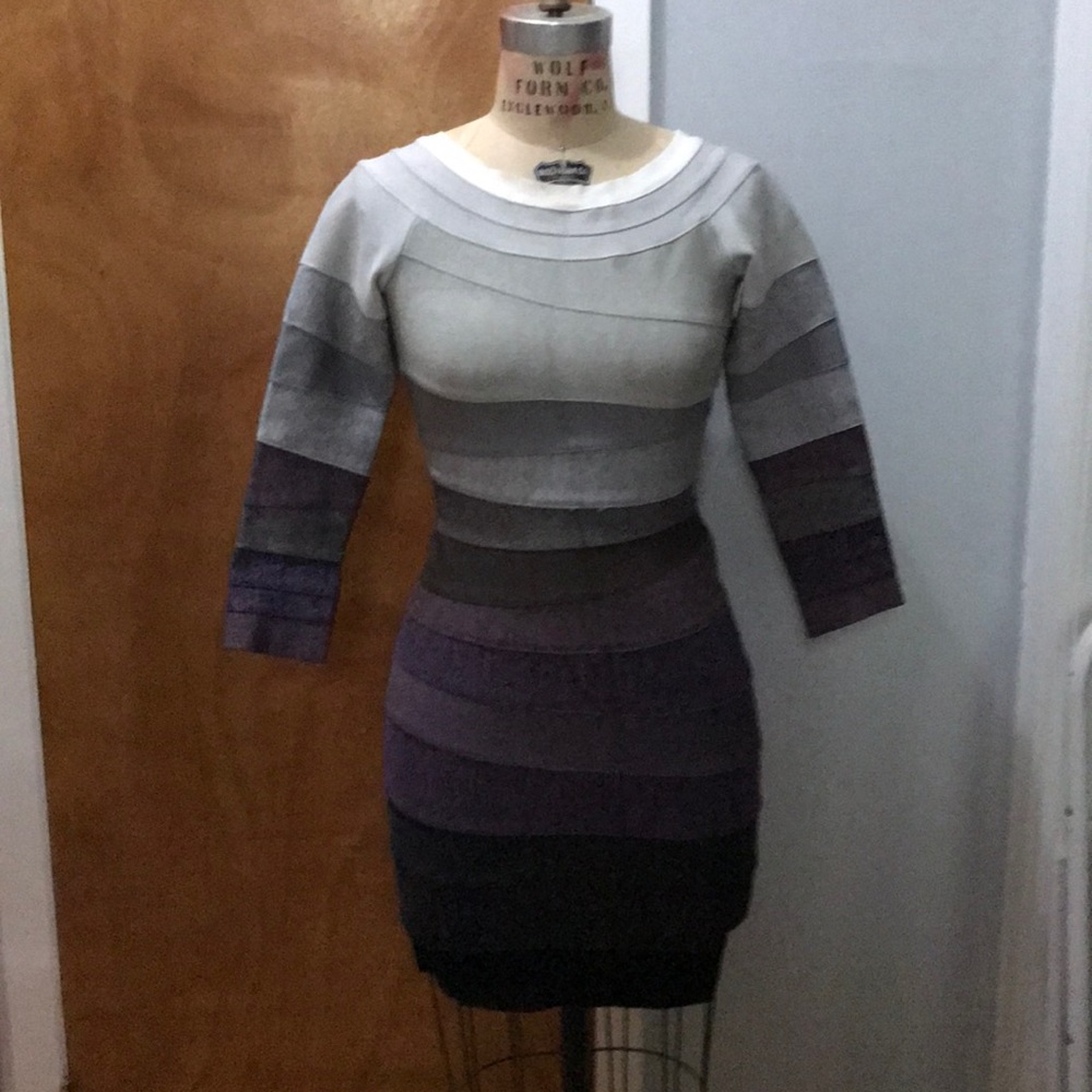 Multi colored body con dress in purple!